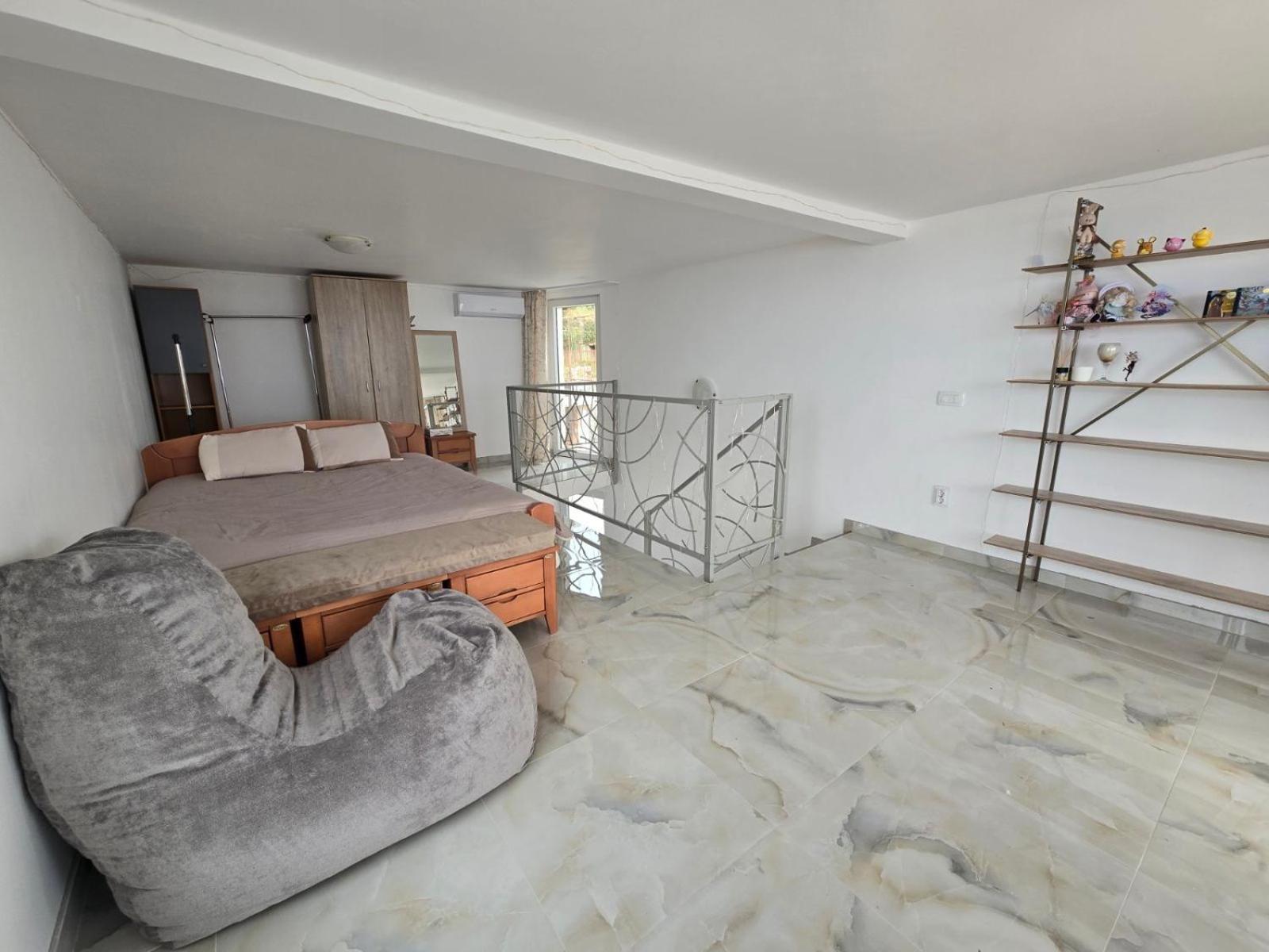 Apartment Light House Dobra Voda Exterior photo